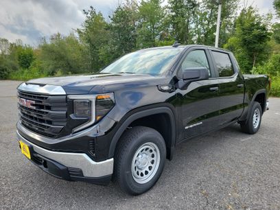 New 2026 GMC Sierra 1500 Pro w/ Pro Value Package