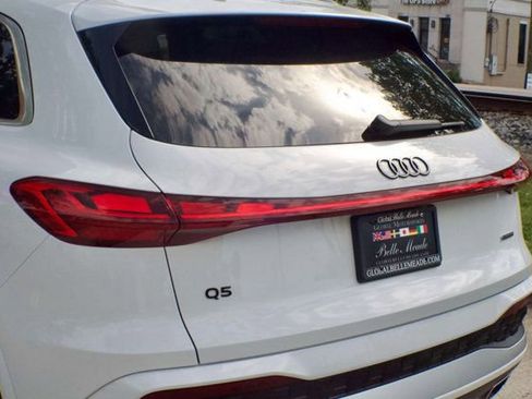 Used 2025 Audi Q5 Prestige image 10