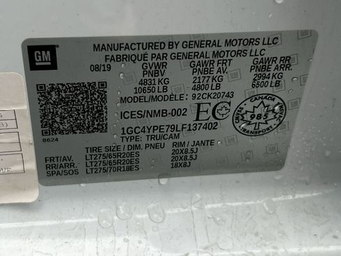 Used 2020 Chevrolet Silverado 2500 LTZ image 31