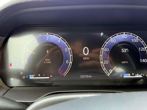 Certified 2025 Jeep Grand Cherokee Altitude image 23