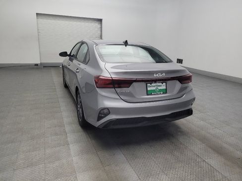 Used 2023 Kia Forte LXS w/ LXS Technology Package FWD image 5