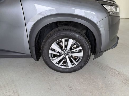 Certified 2024 Nissan Pathfinder SL image 14