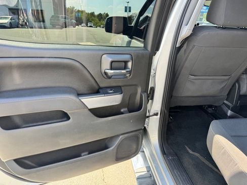 Used 2017 Chevrolet Silverado 1500 LT w/ All Star Edition AWD/4WD image 26