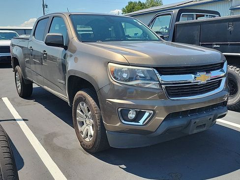 Used 2016 Chevrolet Colorado LT w/ LT Convenience Package AWD/4WD image 2