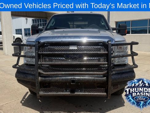 Used 2015 Ford F350 XLT w/ XLT Interior Package AWD/4WD image 2