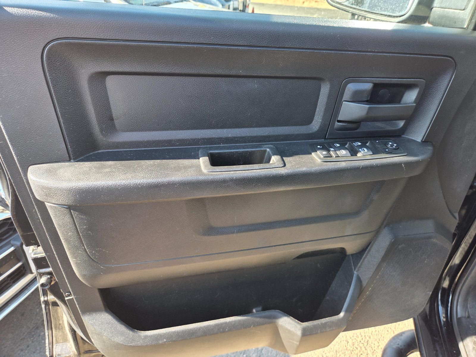 Used 2013 RAM 1500 Express RWD image 7