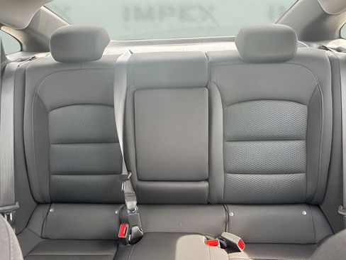 Used 2024 Chevrolet Malibu LT w/ Midnight Edition image 13