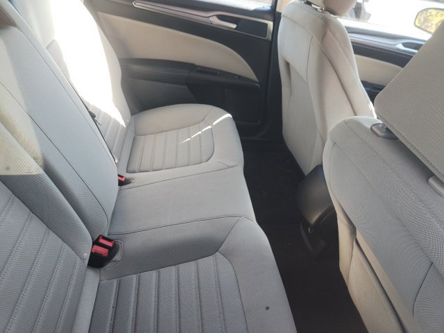 Used 2020 Ford Fusion S FWD image 7