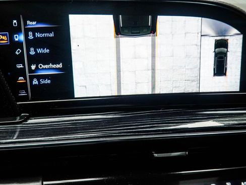 Used 2023 Cadillac Escalade V AWD/4WD image 32