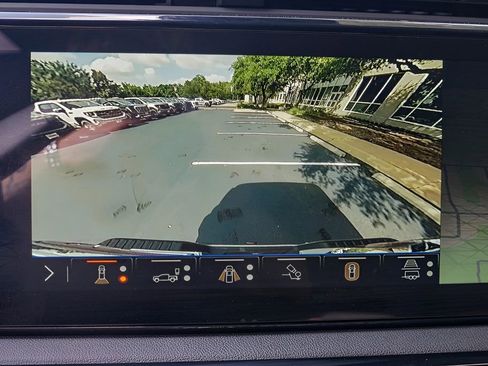 New 2026 GMC Sierra 2500 AT4 w/ AT4 Premium Plus Package AWD/4WD image 11