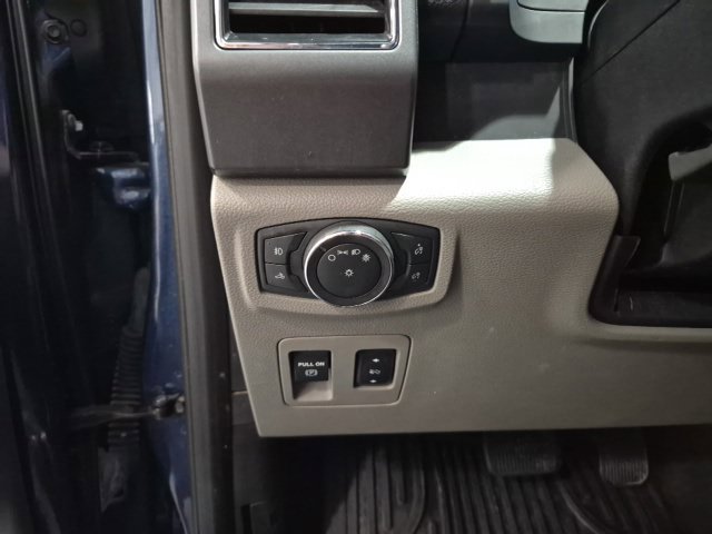 Used 2019 Ford F150 XLT w/ Equipment Group 302A Luxury AWD/4WD image 12