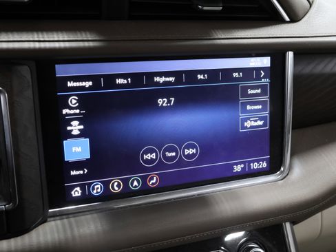 Used 2021 GMC Yukon XL Denali image 26