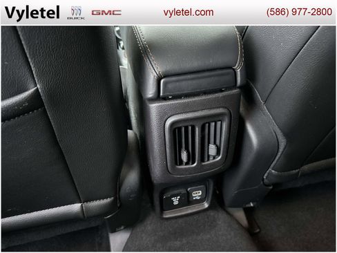 Used 2020 Jeep Compass Limited w/ Rear Convenience Group image 13