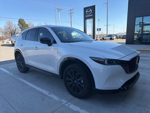 Used 2025 MAZDA CX-5 Carbon Edition image 9