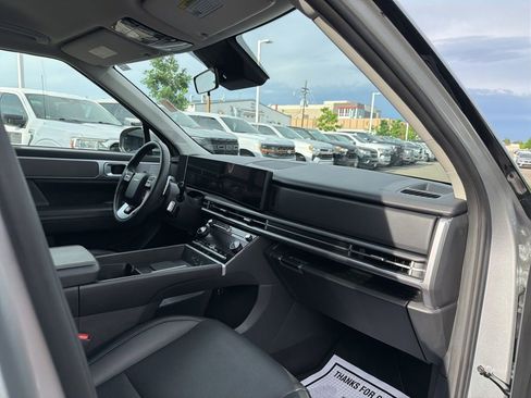 Used 2024 Hyundai Santa Fe SEL AWD/4WD image 13