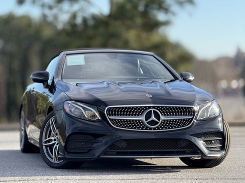 Used 2019 Mercedes-Benz E 450 Cabriolet image 3