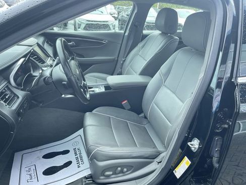 Certified 2017 Chevrolet Impala Premier FWD image 18