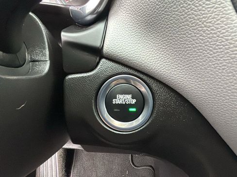 Certified 2023 Chevrolet Equinox LS w/ LS Convenience Package image 12