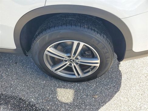 Used 2020 Mercedes-Benz GLC 300 image 6