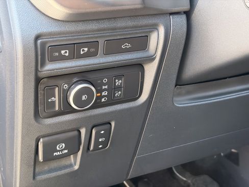 Used 2021 Ford F150 Platinum w/ Equipment Group 701A High AWD/4WD image 21