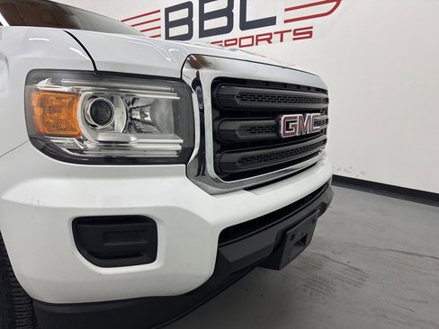 Used 2019 GMC Canyon 2WD Crew Cab image 2