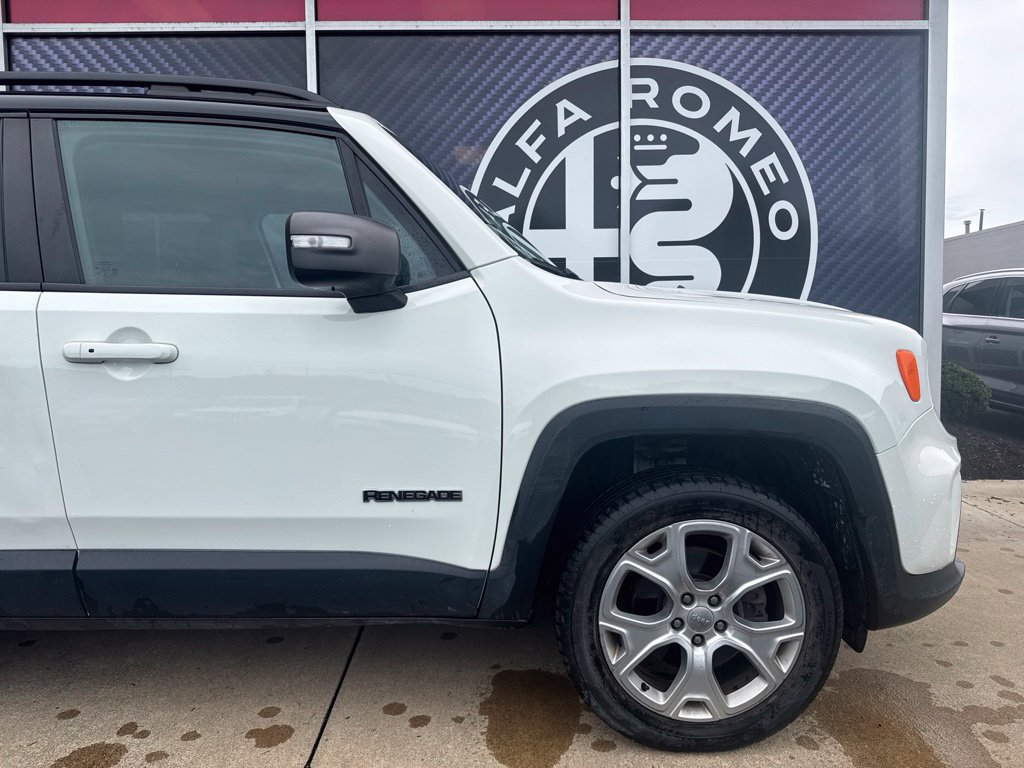 Used 2020 Jeep Renegade Limited w/ UConnect 8.4 Nav Group AWD/4WD image 3