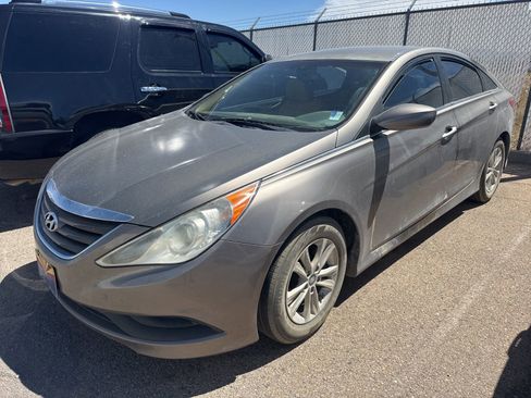 Used 2014 Hyundai Sonata GLS FWD image 1