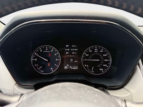 Used 2025 Subaru Outback Premium AWD/4WD image 17