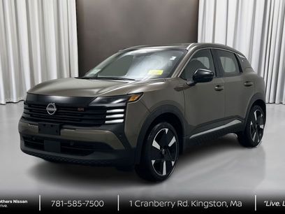 New 2026 Nissan Kicks SR w/ SR Premium Package