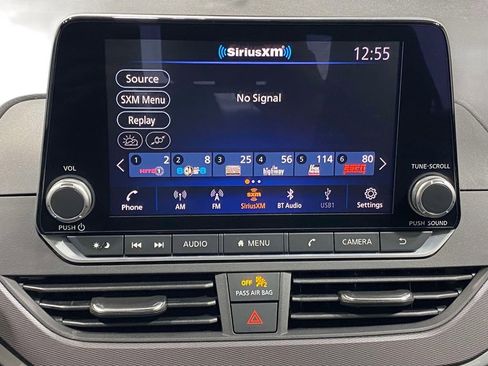 Used 2023 Nissan Altima 2.5 SR FWD image 26