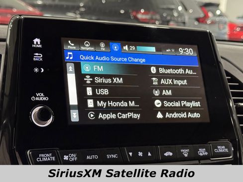 Used 2023 Honda Odyssey Elite image 8