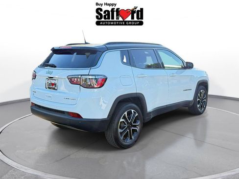 Used 2024 Jeep Compass Limited AWD/4WD image 9