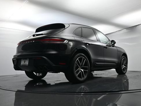 Certified 2026 Porsche Macan AWD/4WD image 49