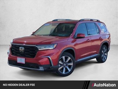 Certified 2025 Honda Pilot Touring