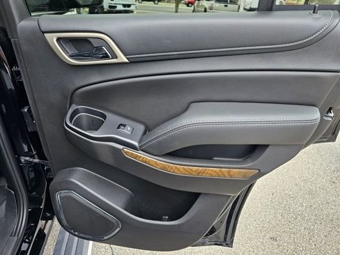 Used 2018 GMC Yukon Denali w/ Denali Ultimate Package image 29