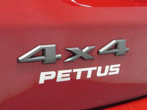 Used 2025 Jeep Compass Trailhawk AWD/4WD image 32