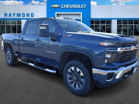 New 2026 Chevrolet Silverado 2500 LT image 11