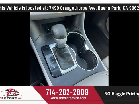 Used 2015 Toyota Highlander Plus FWD image 27