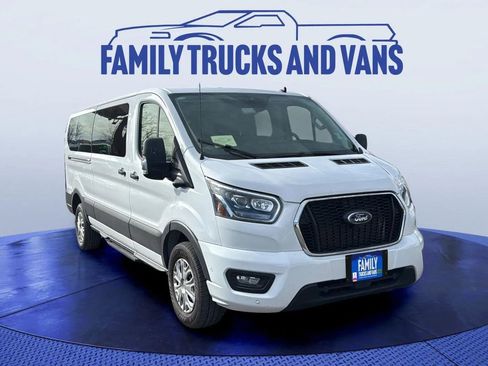 Used 2023 Ford Transit 350 XLT image 7