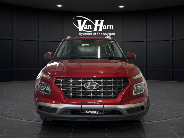 Certified 2024 Hyundai Venue SEL FWD image 2