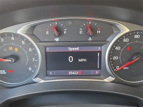 Used 2022 GMC Terrain SLT image 20