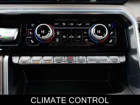 Used 2025 GMC Sierra 1500 Denali w/ Denali Carbonpro Edition image 22