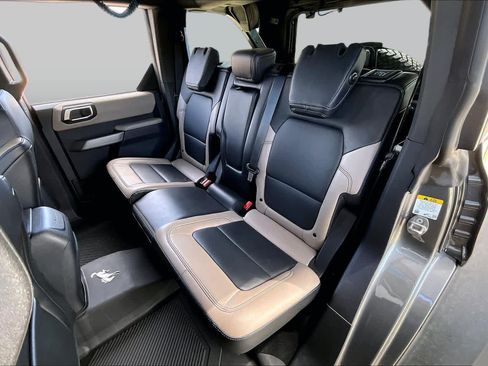 Used 2022 Ford Bronco Wildtrak AWD/4WD image 21