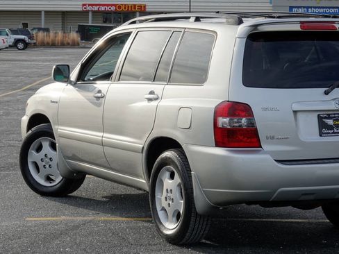Used 2005 Toyota Highlander Limited AWD/4WD image 18