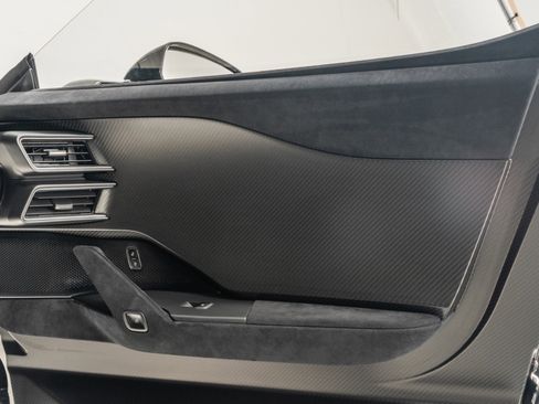 Used 2020 Ford GT image 48