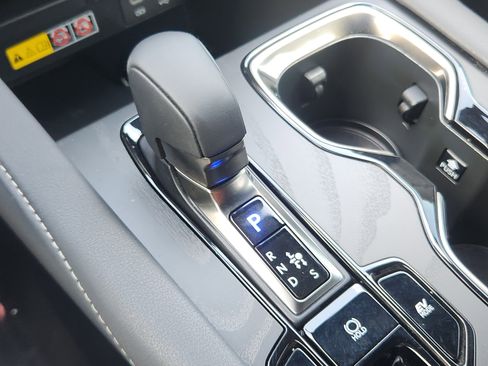 Used 2025 Lexus RX 350 w/ Convenience Package image 11