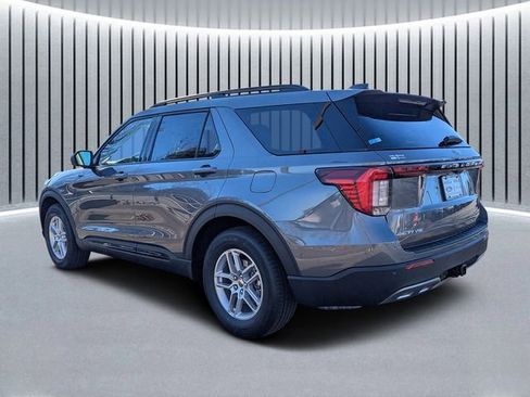 New 2026 Ford Explorer Active w/ Active Comfort Package image 6