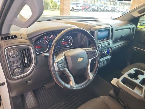Used 2019 Chevrolet Silverado 1500 LT w/ All-Star Edition image 9