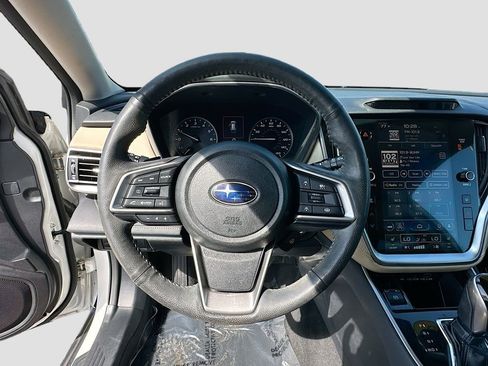 Used 2023 Subaru Outback Limited AWD/4WD image 11