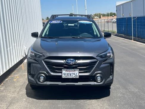 Certified 2025 Subaru Outback Premium AWD/4WD image 2